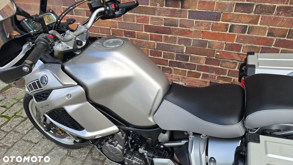 Yamaha XTZ - 17