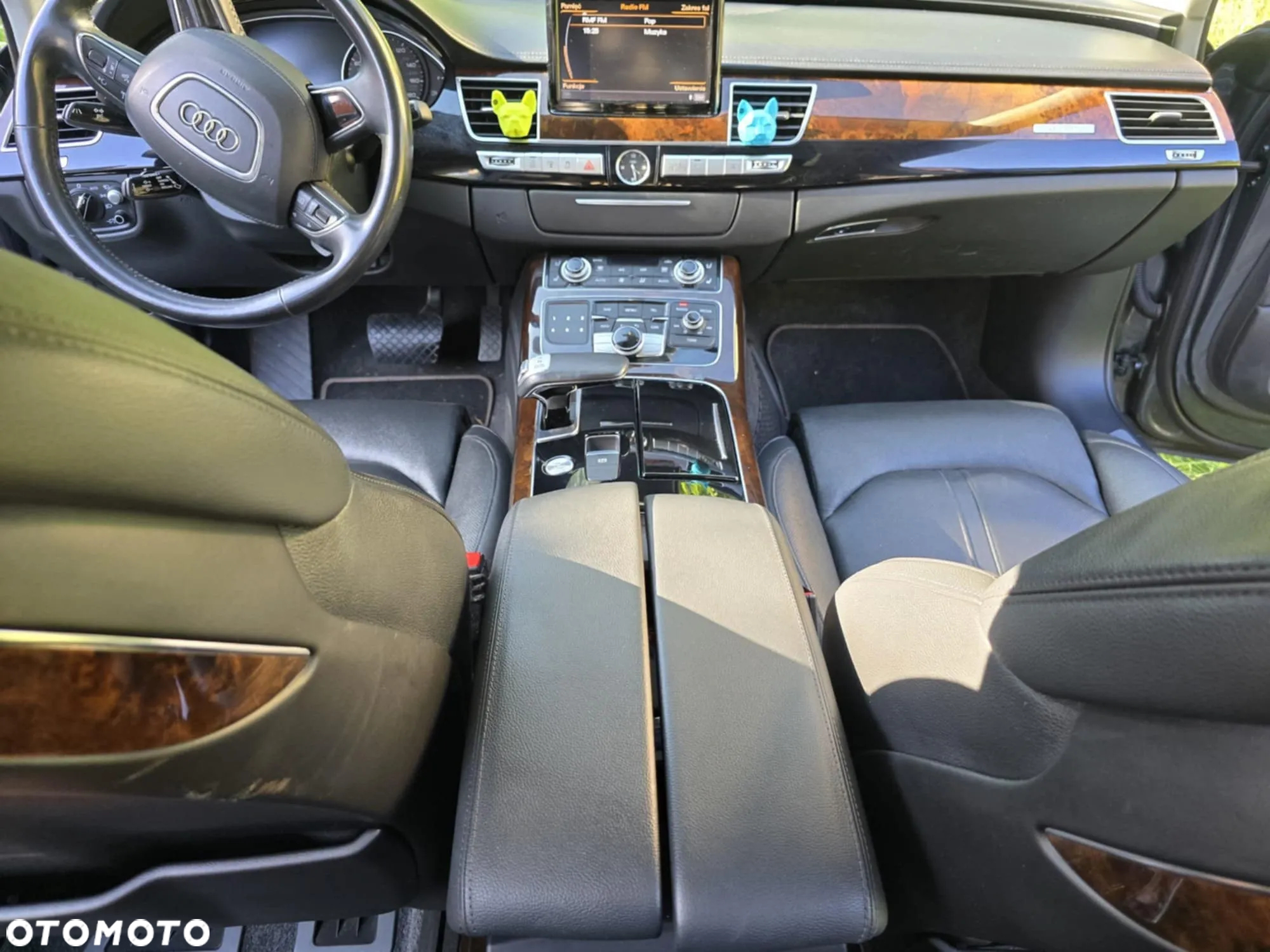 Audi A8 - 22