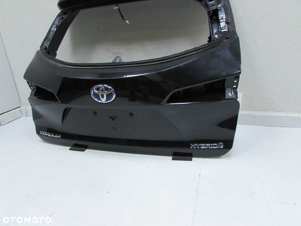 TOYOTA COROLLA E21 XII KOMBI 19-23 KLAPA BAGAZNIKA TYL 209 - 14