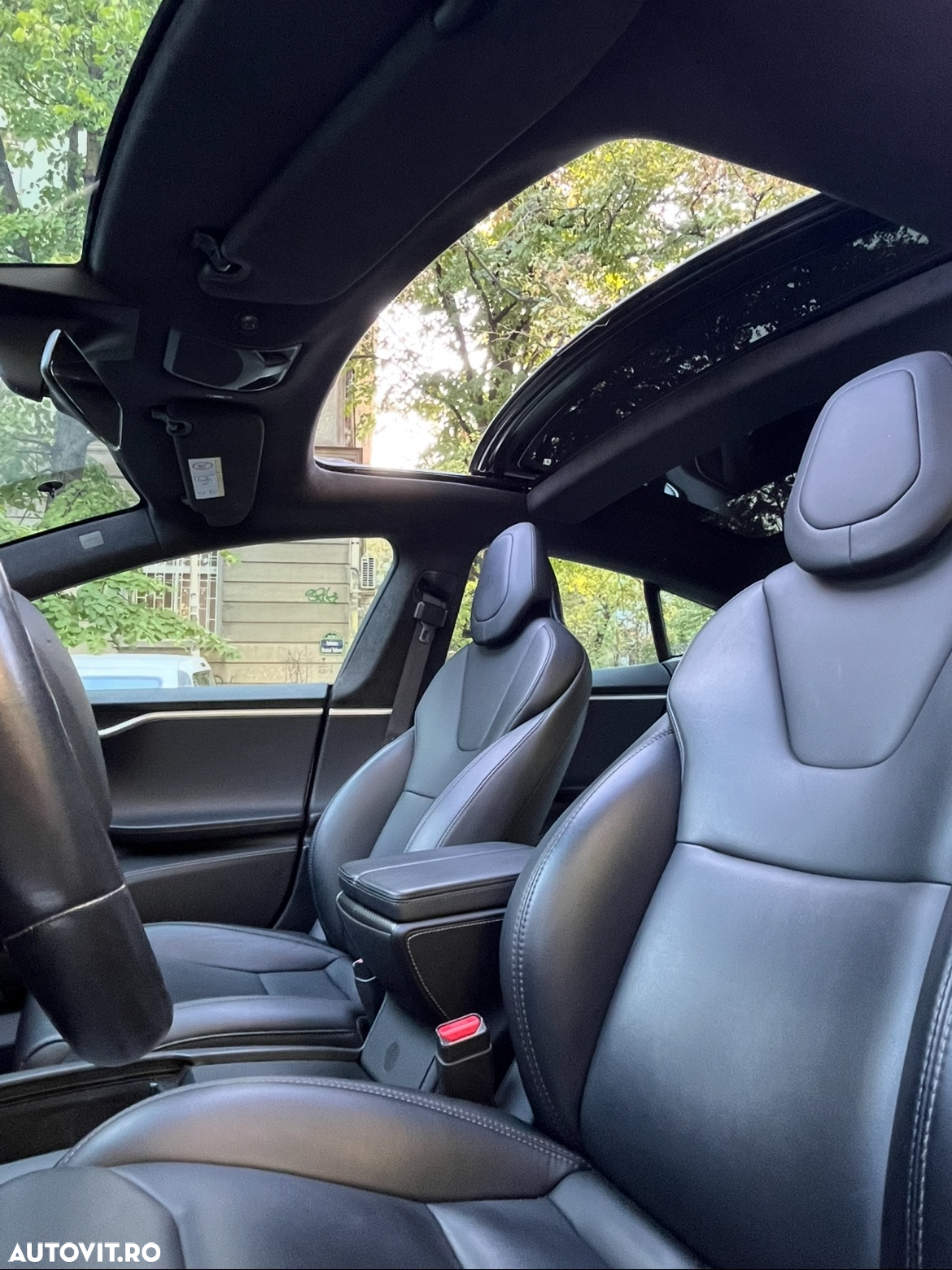 Tesla Model S Performance - 9