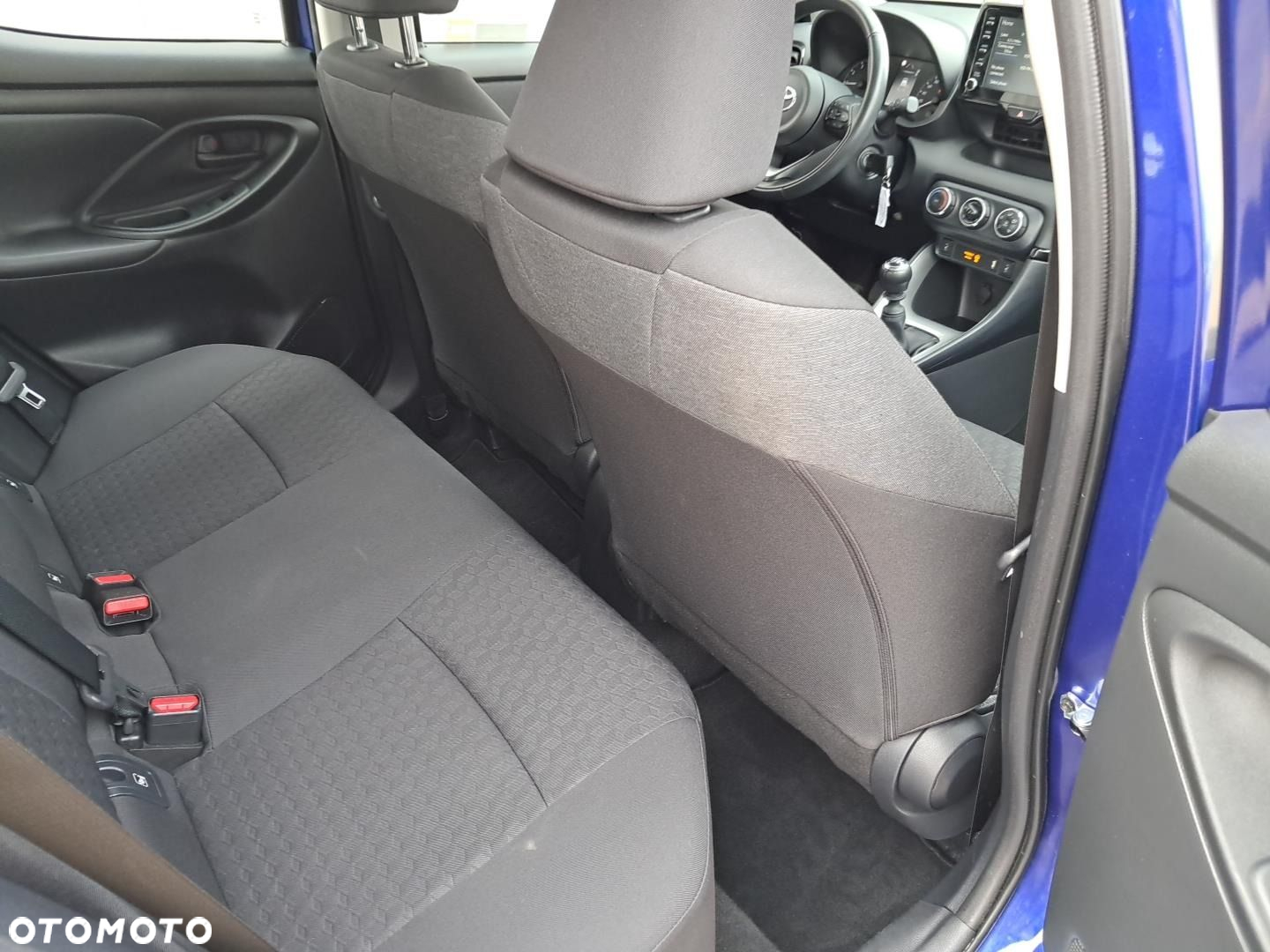 Toyota Yaris - 12