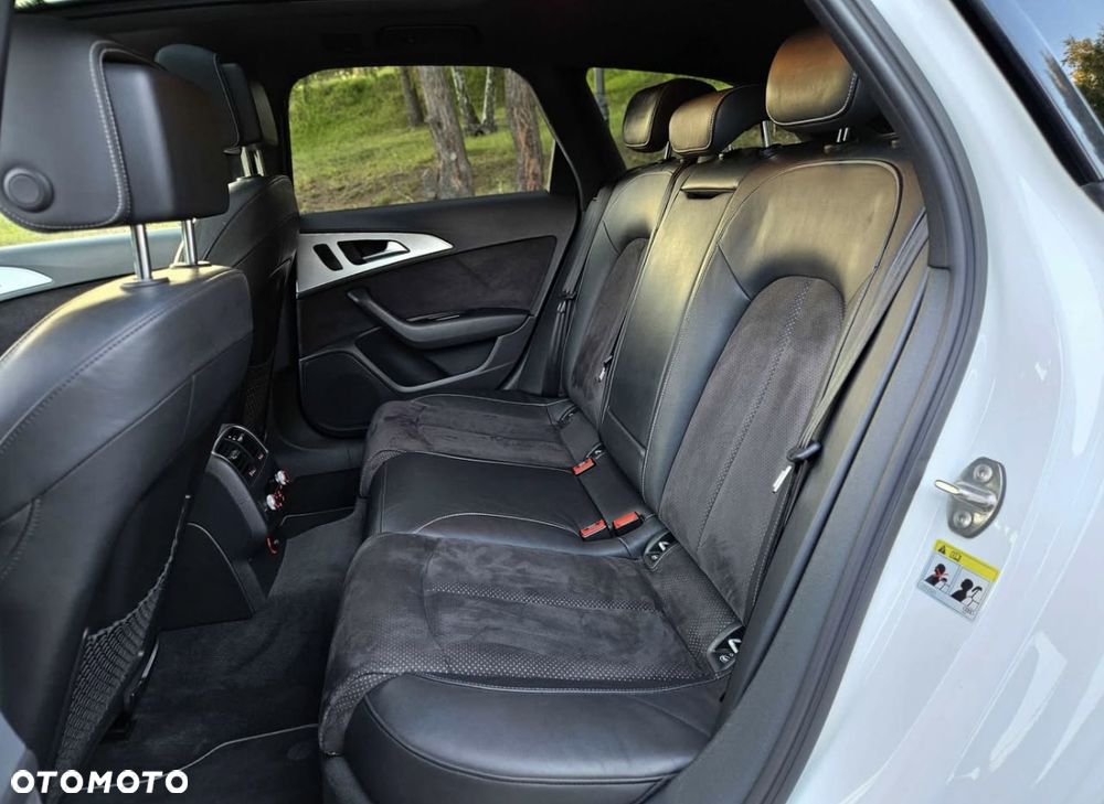 Audi A6 Avant 3.0 TDI quattro S tronic - 15
