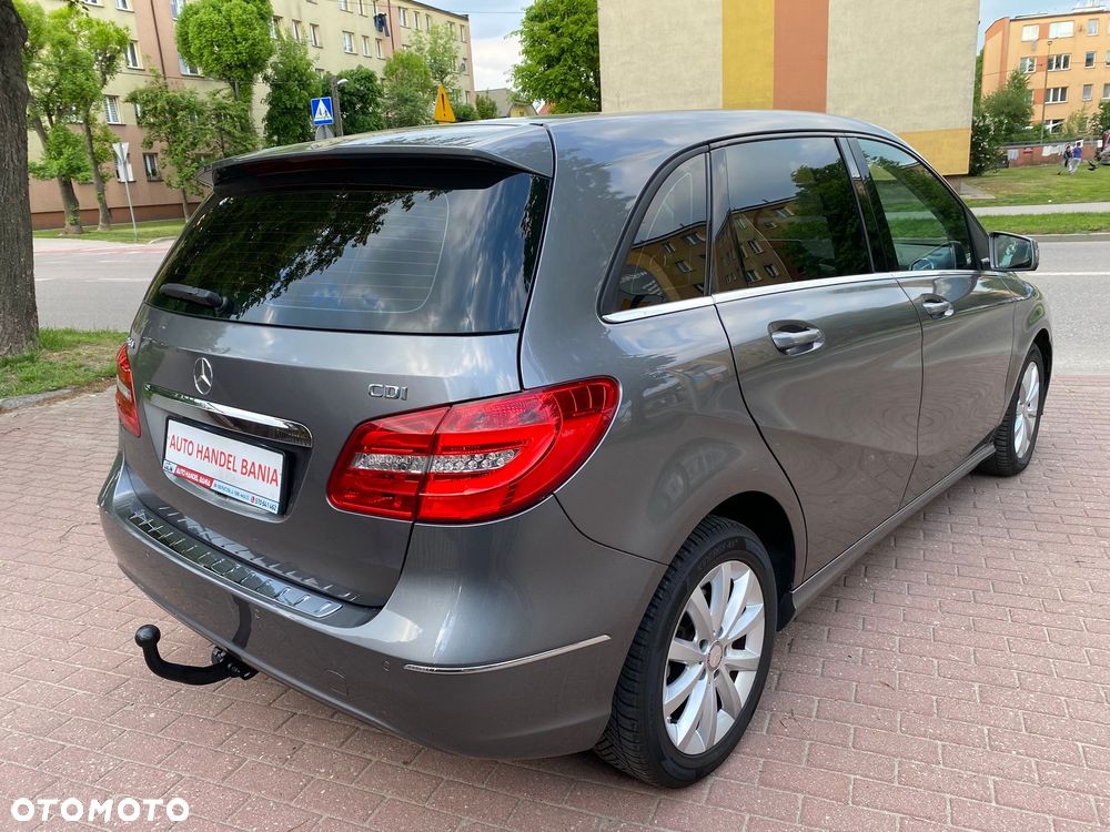 Mercedes-Benz Klasa B 180 (CDI) d 7G-DCT AMG Line - 9