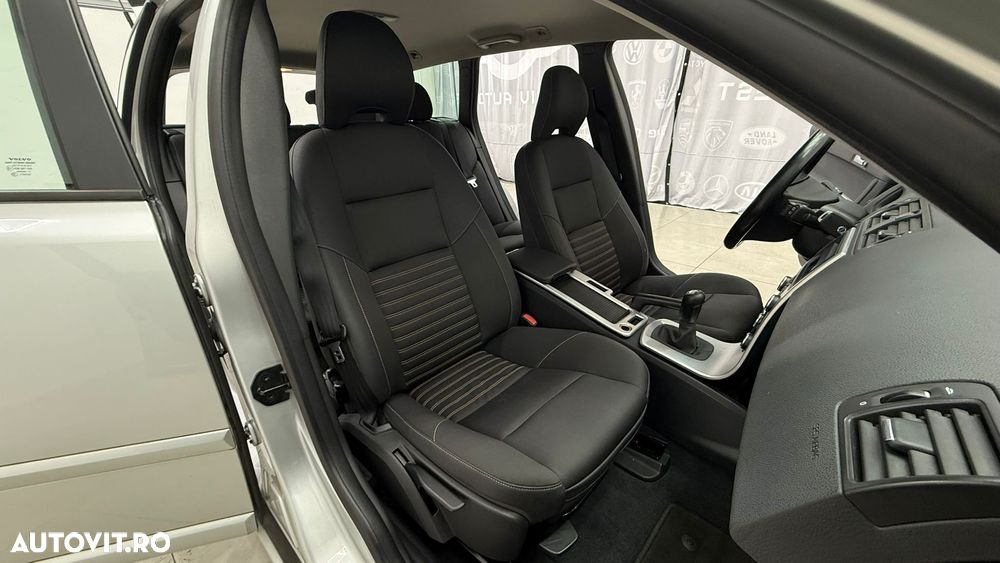 Volvo V50 DPF D2 - 23