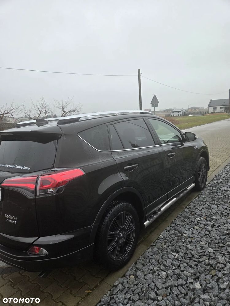 Toyota RAV4 Hybrid Premium 4x2 - 4