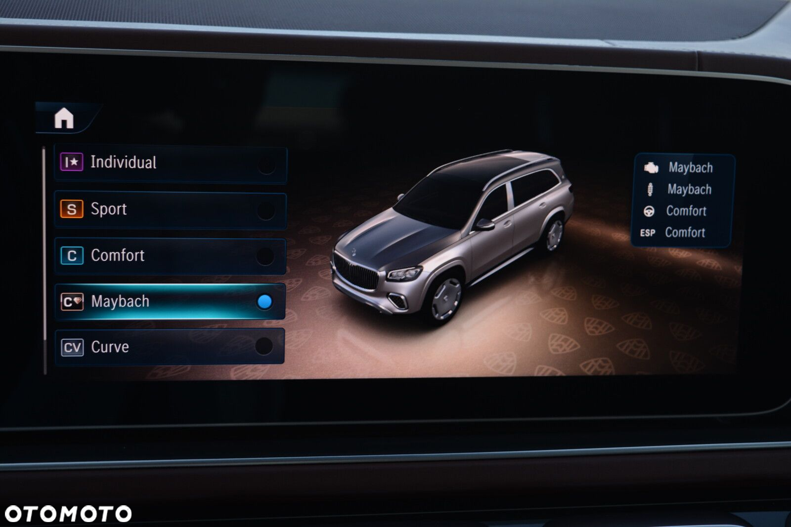 Mercedes-Benz GLS - 25