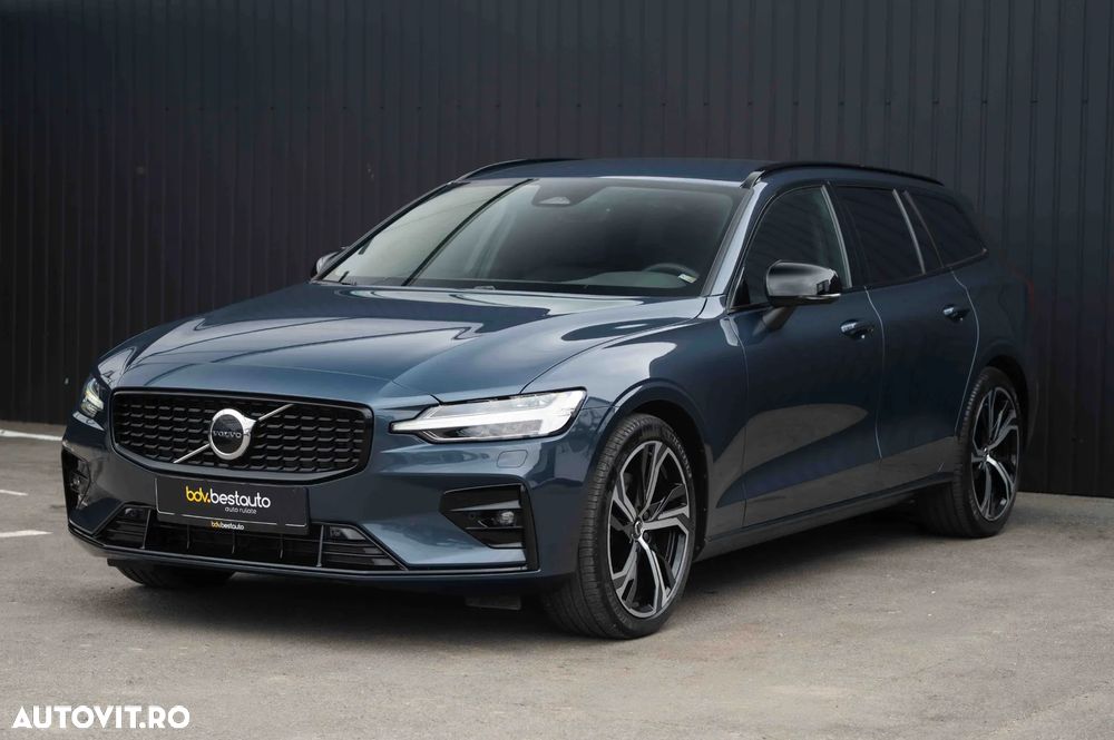 Volvo V60 B4 MHEV AT Ultimate Dark - 40