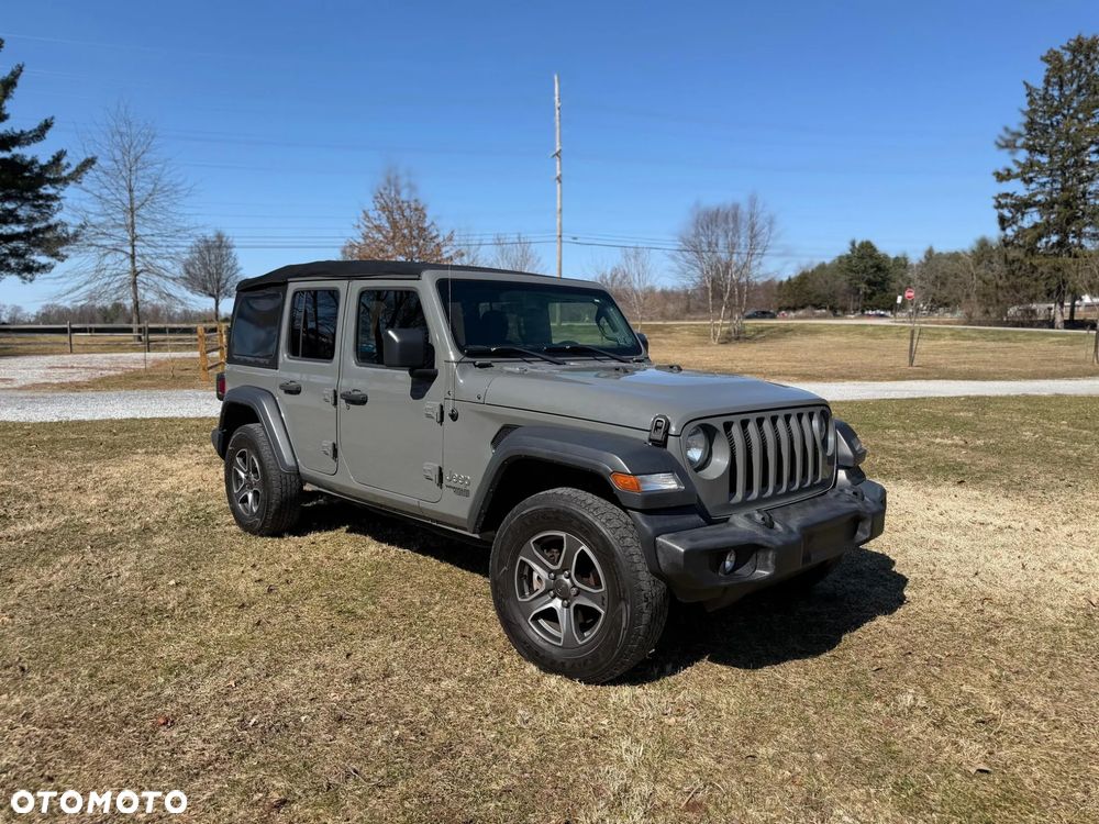 Jeep Wrangler - 14