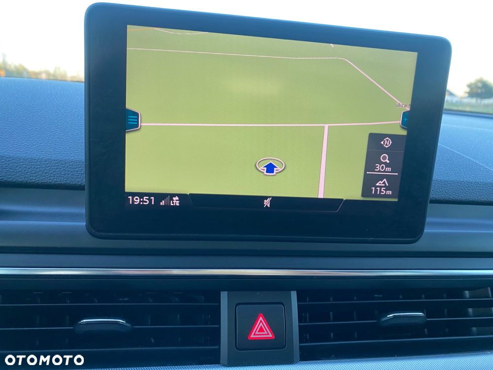 Audi A4 Avant 40 TDI quattro S tronic S line - 21
