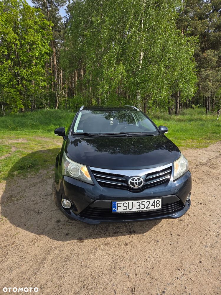 Toyota Avensis 2.0 D-4D Premium - 16