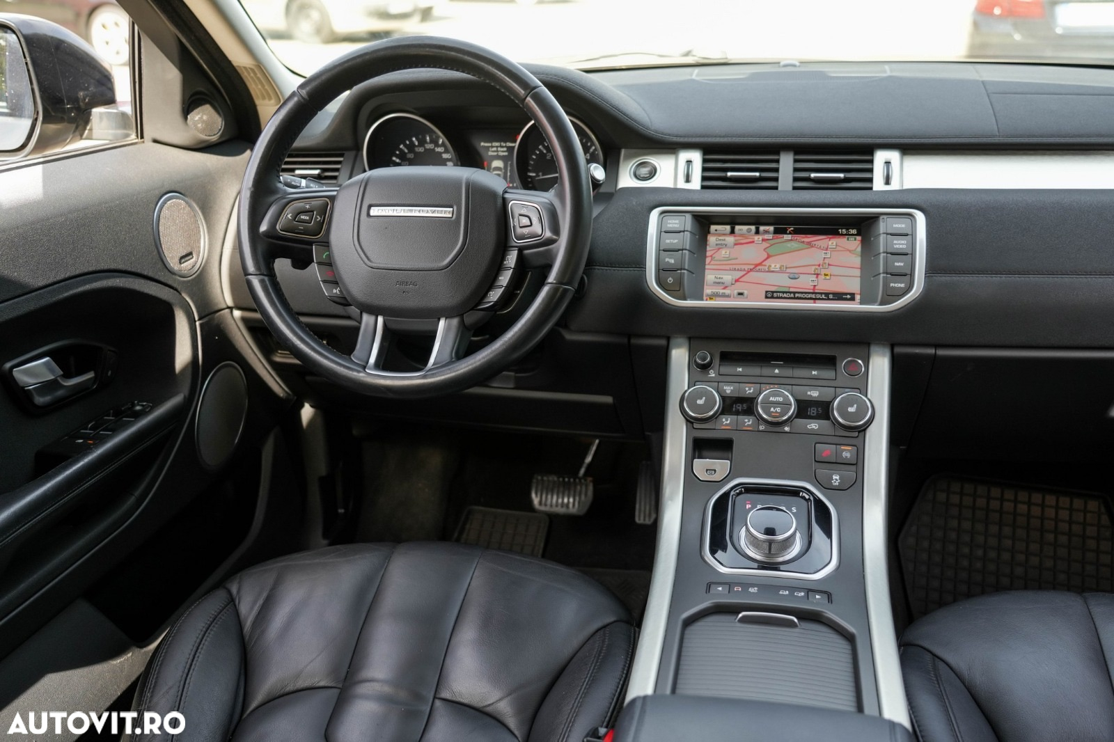 Land Rover Range Rover Evoque - 11
