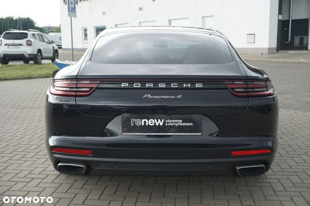 Porsche Panamera 4 - 6