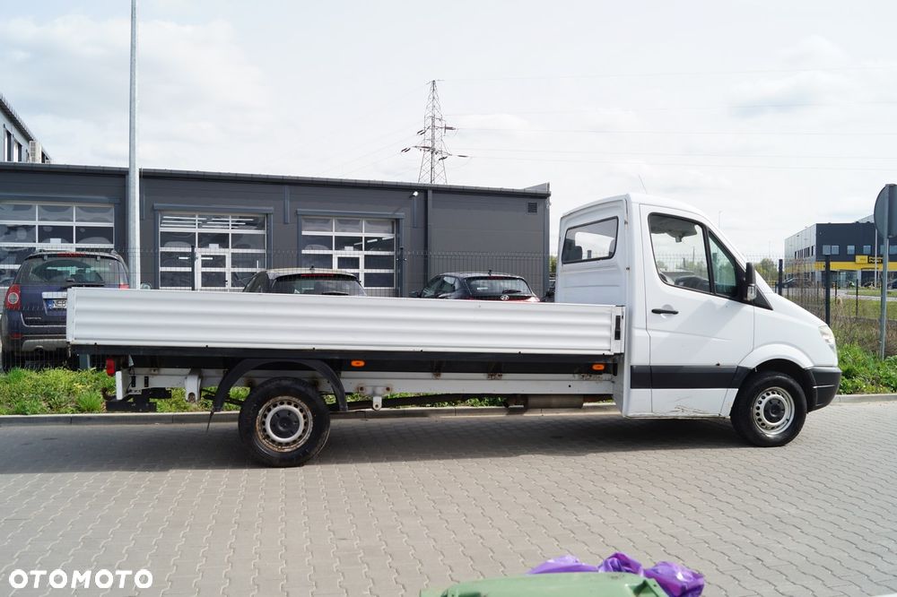 Mercedes-Benz Sprinter - 10