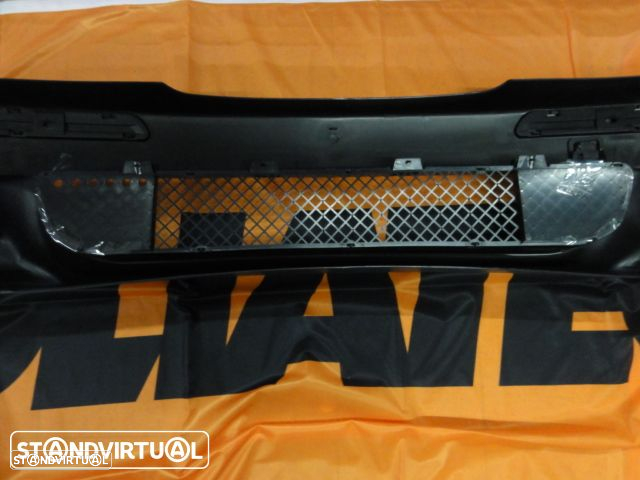 Para-choques Frontal BMW E39 95-03 Limo / Touring Pack M / M5 LOOK em plástico - 7