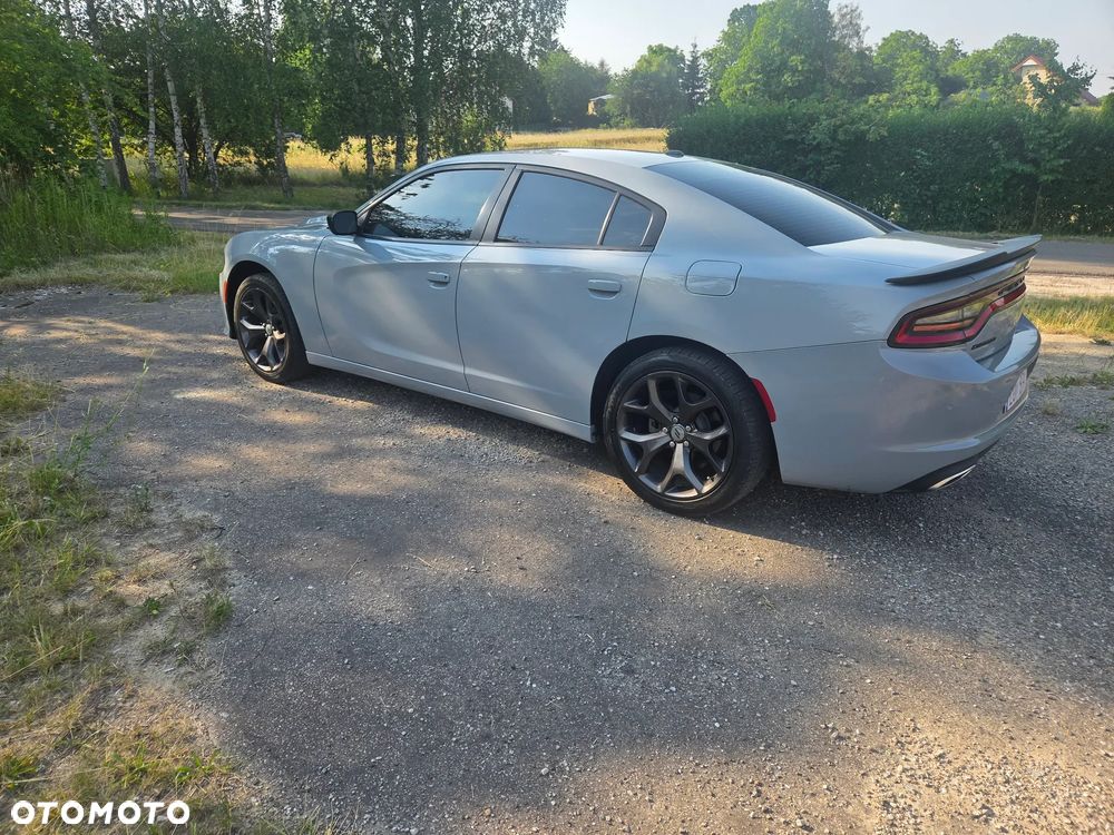 Dodge Charger - 32