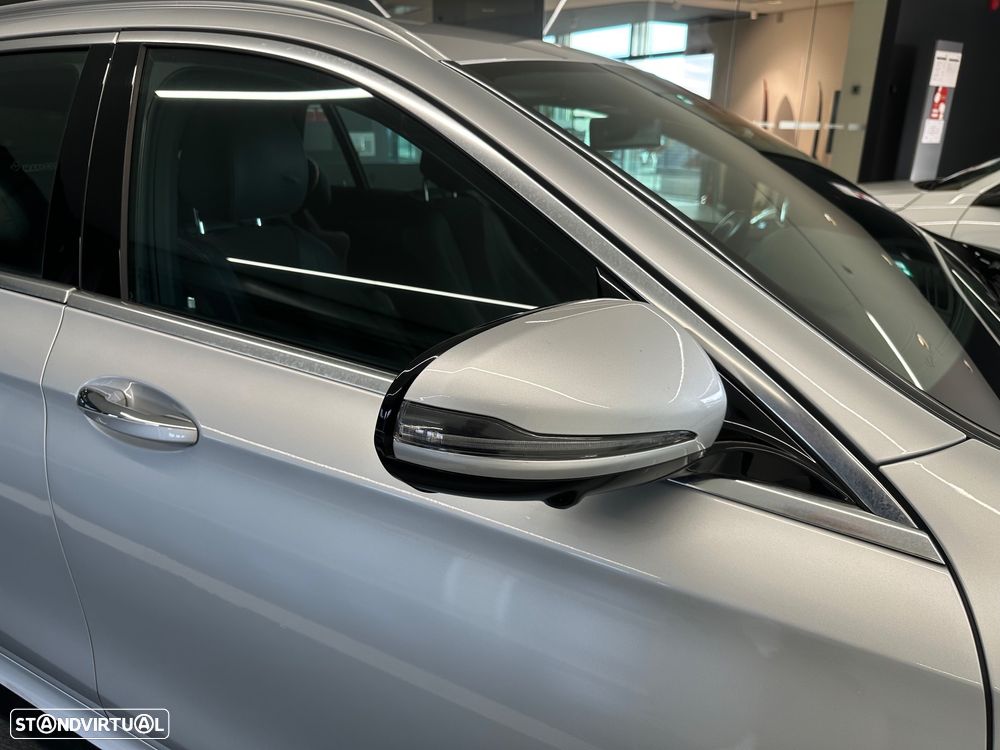 Mercedes-Benz E 220 d AMG Line - 6