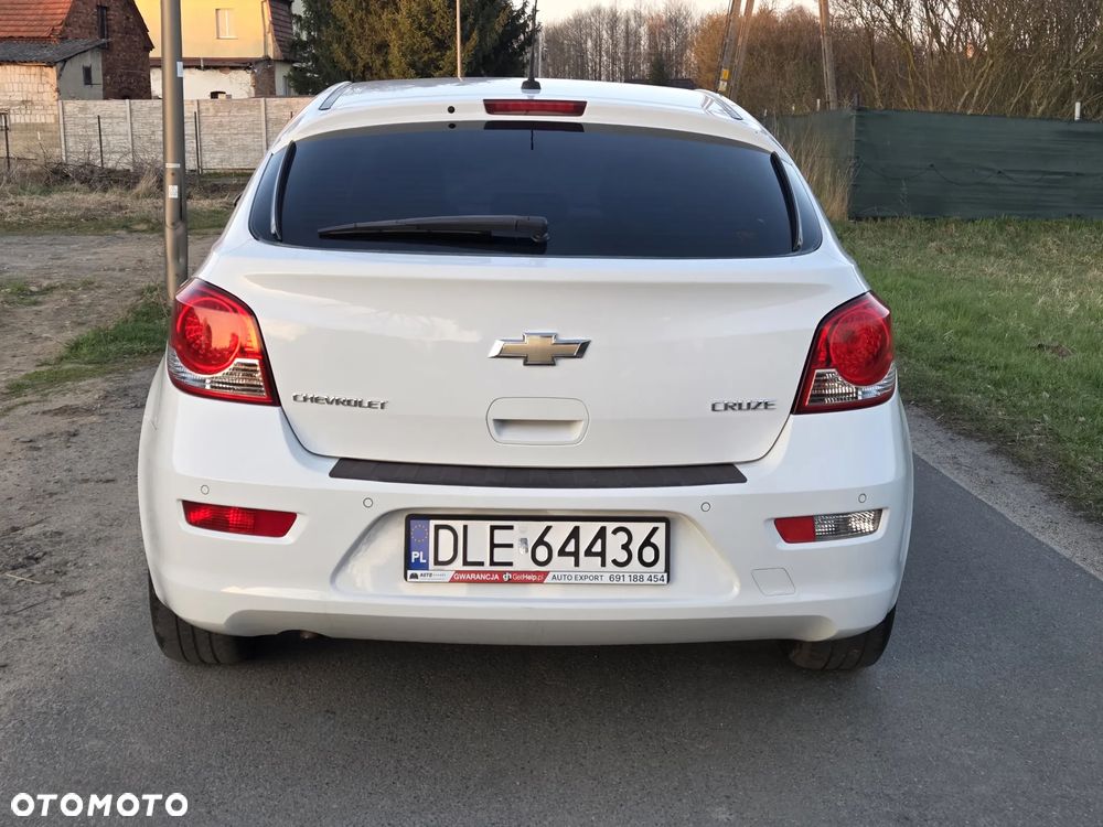 Chevrolet Cruze 1.6 LT - 8