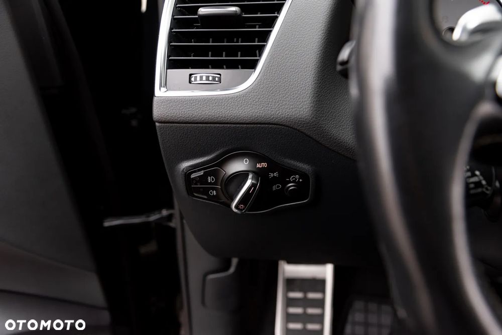 Audi SQ5 - 32