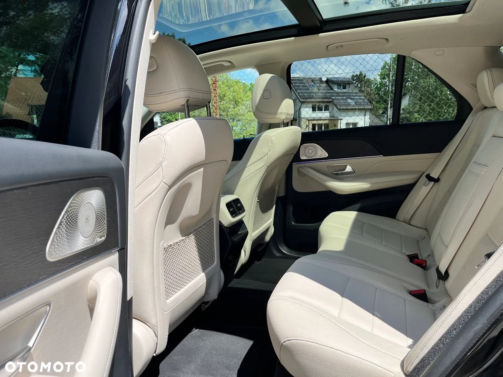Mercedes-Benz GLE 300 d 4-Matic - 13
