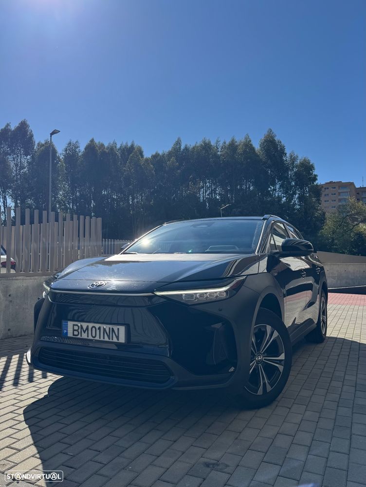 Toyota bZ4X 71,4 kWh Premium - 4