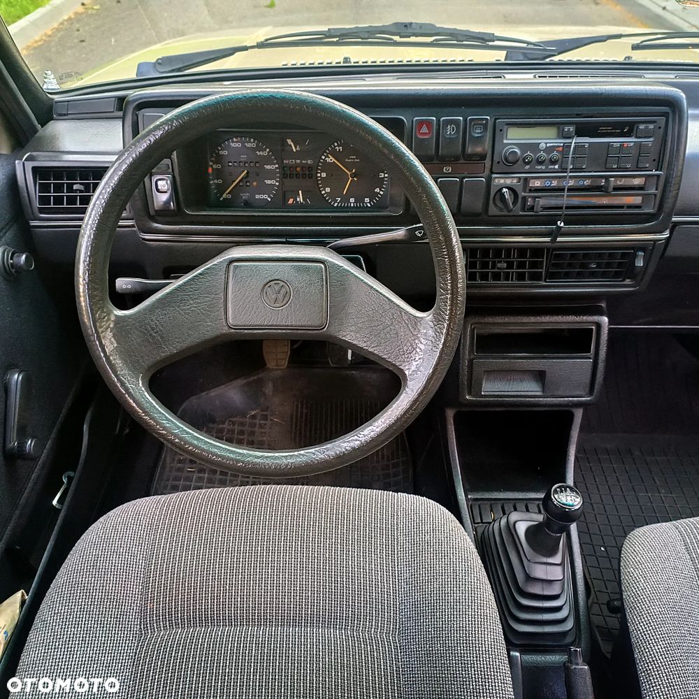 Volkswagen Jetta 1.6 CL D - 12
