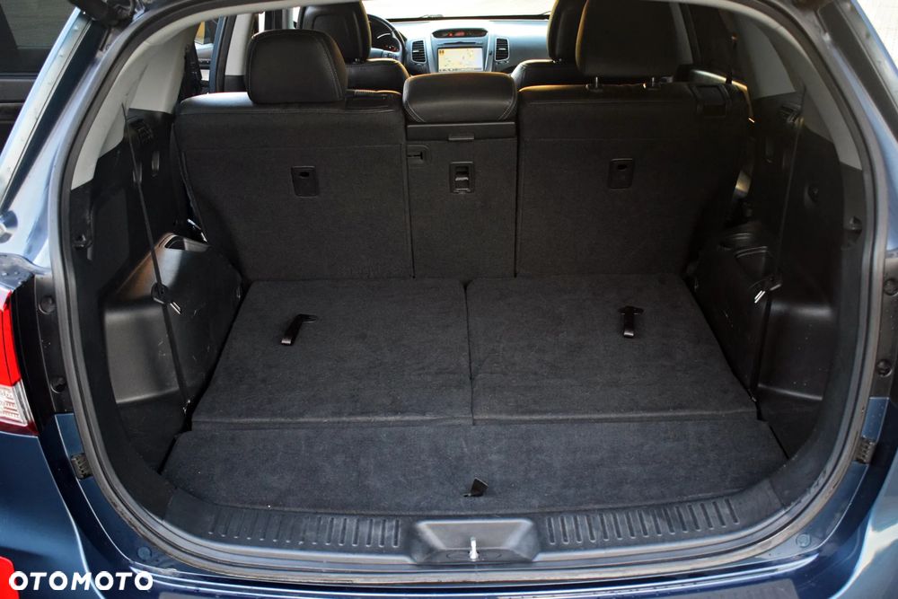 Kia Sorento 2.4 GDI XL 7os - 40