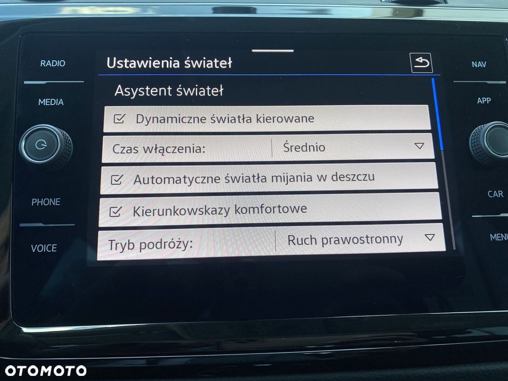 Volkswagen Touran 1.5 TSI EVO Highline DSG - 26