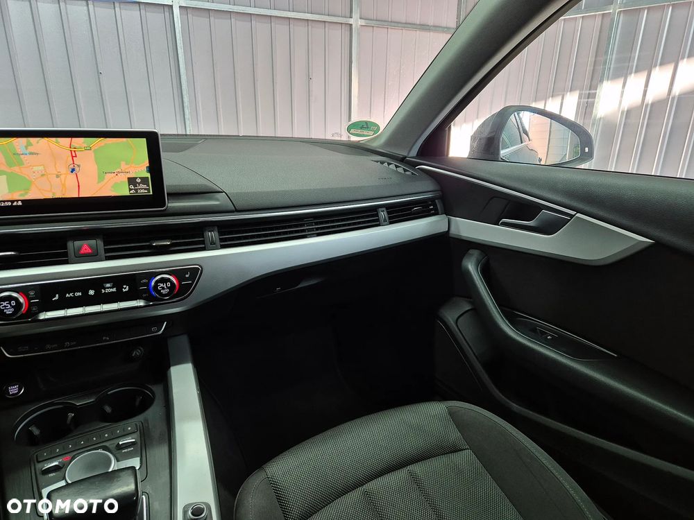 Audi A4 Avant 2.0 TDI Design S tronic - 13