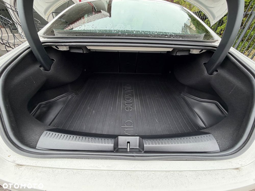Mercedes-Benz CLA 250 mHEV 4-Matic AMG Line 8G-DCT - 9