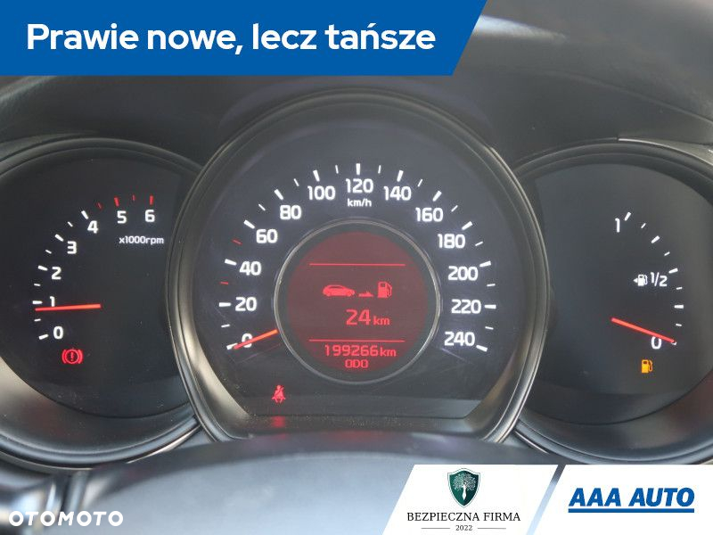 Kia Ceed - 12
