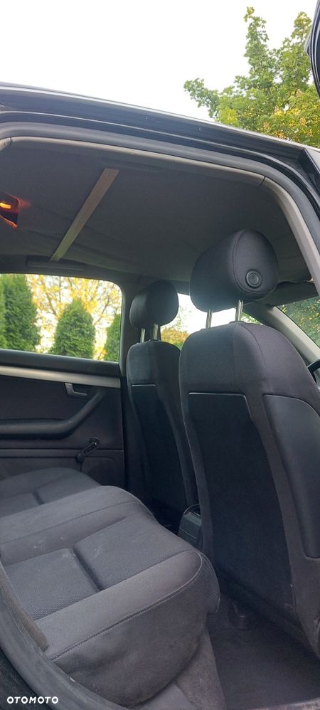 Audi A4 Limousine - 6