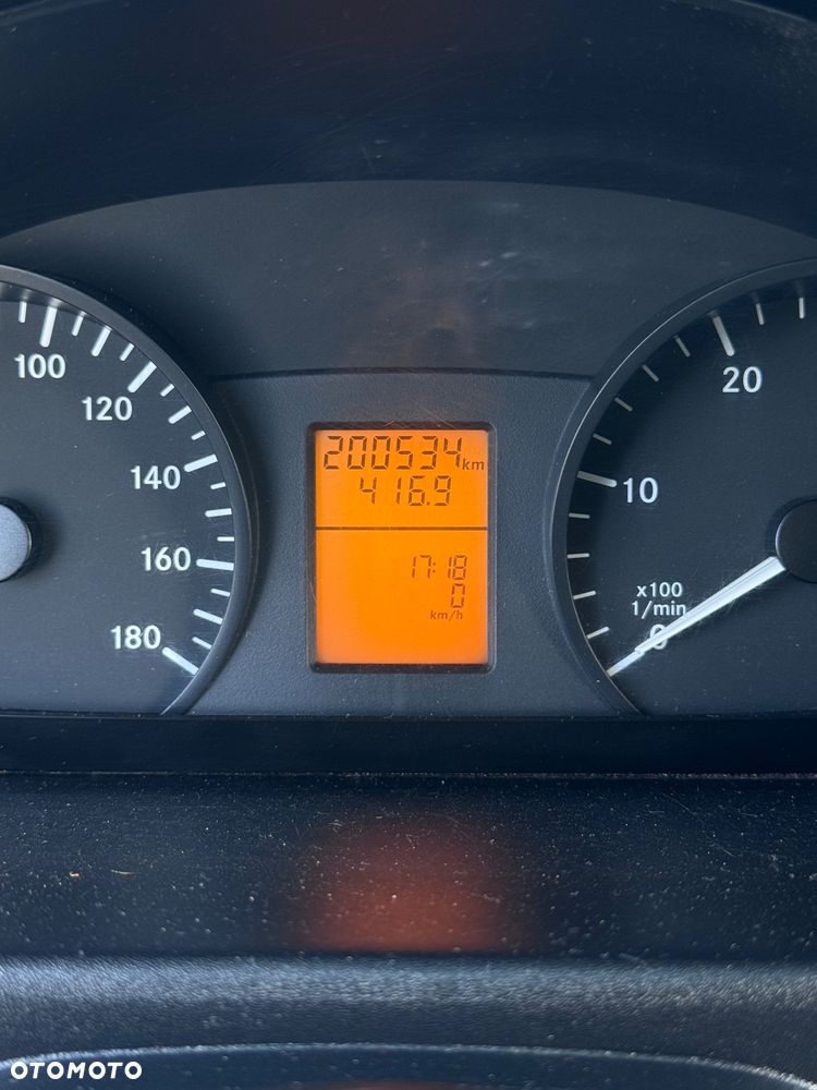 Mercedes-Benz Sprinter (BlueTec) 906.213 - 13