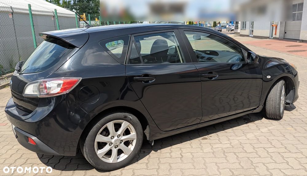 Mazda 3 - 4