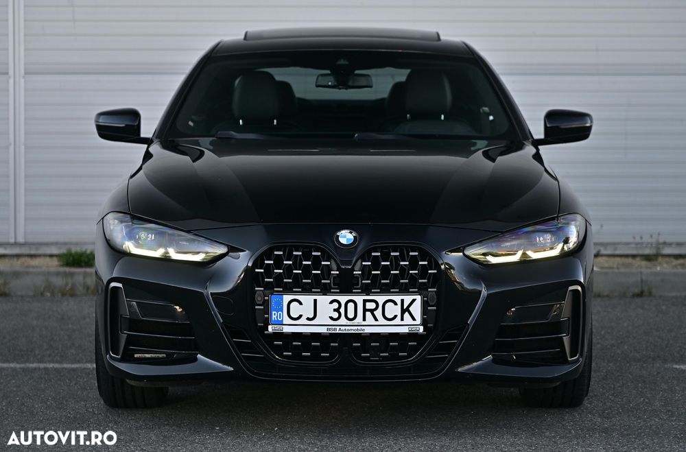 BMW M4 M440i xDrive AT MHEV - 1