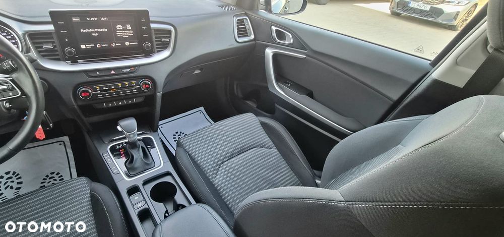 Kia XCeed 1.5 T-GDI Prestige Line DCT - 27