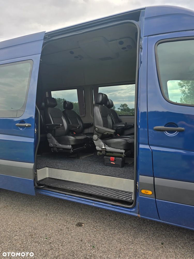 Mercedes-Benz Sprinter - 5