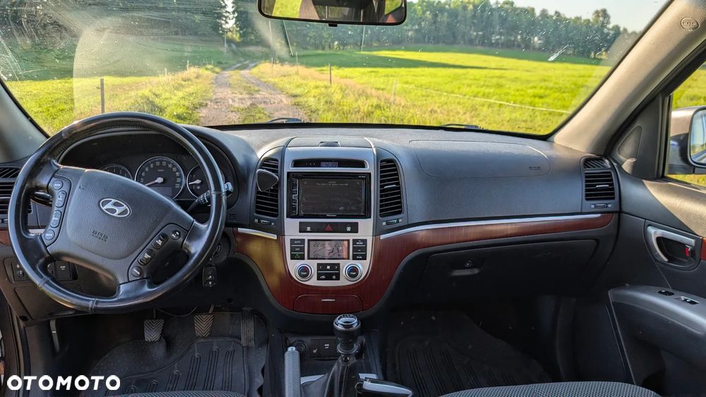 Hyundai Santa Fe - 10