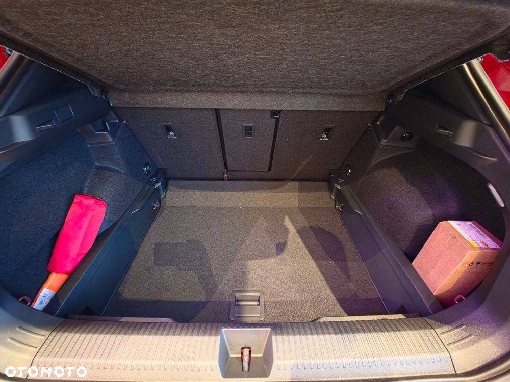 Volkswagen T-Roc 1.5 eTSI R-Line DSG - 10