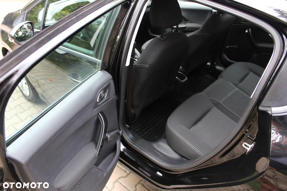 Peugeot 208 1.2 PureTech Active - 14