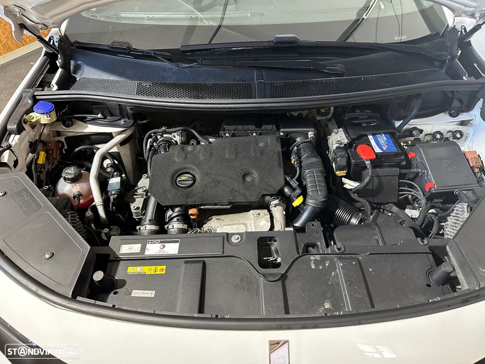 DS DS7 Crossback 1.5 BlueHDi Performance Line EAT8 - 24