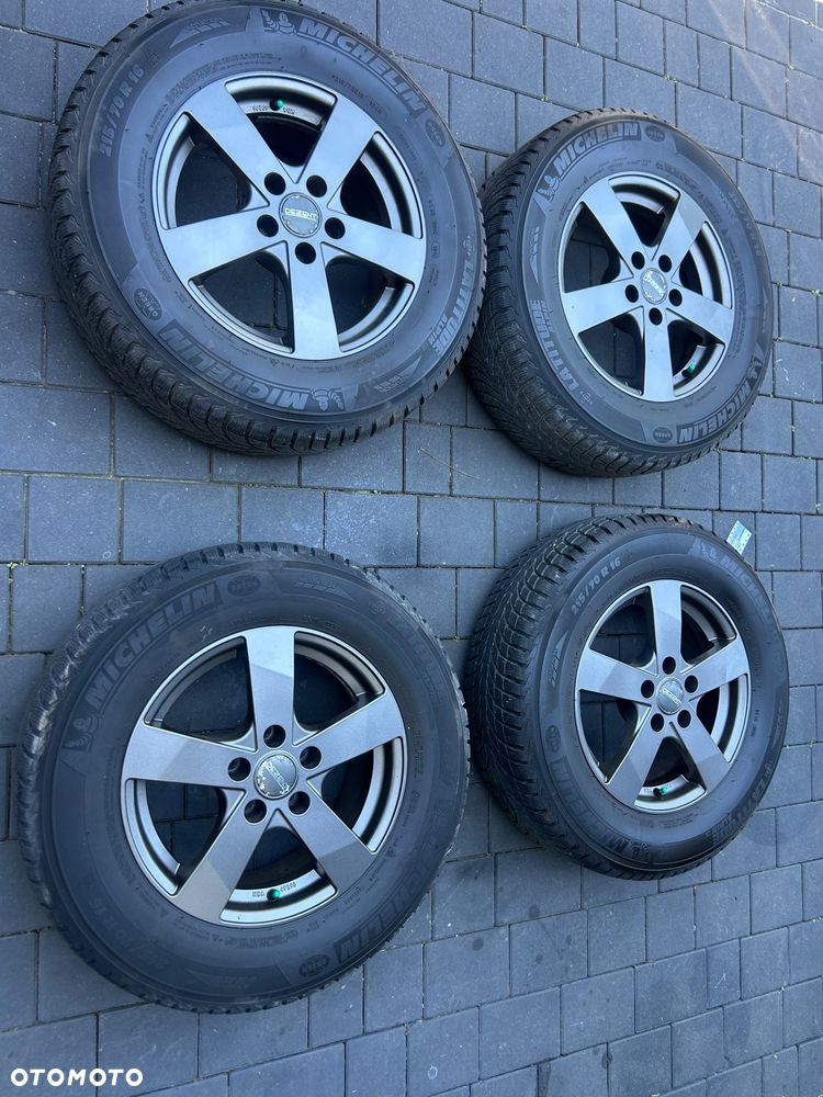 Koła Zimowe Kia Hyundai 5x114.3 ET43 215/70/16 Michelin - 1