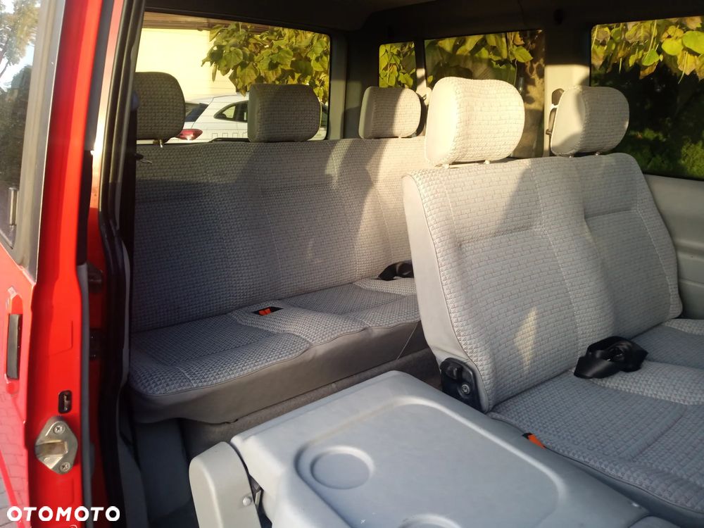 Volkswagen Transporter - 8