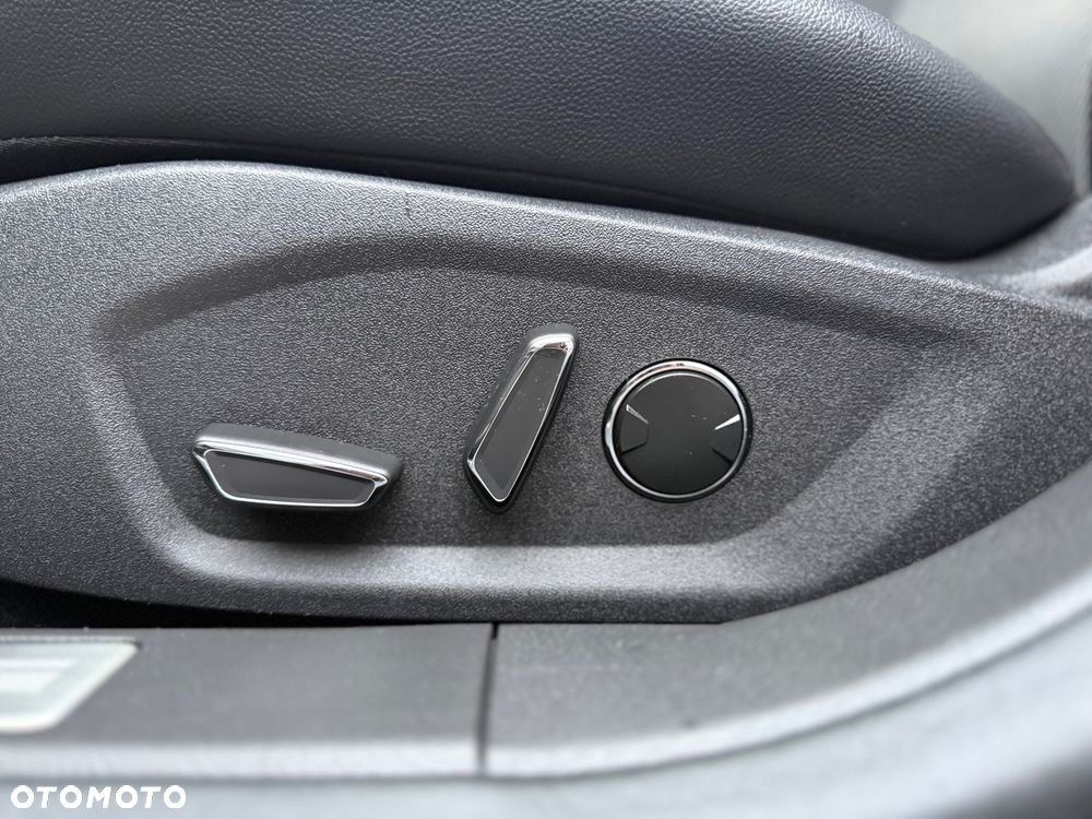 Ford Mondeo 2.0 TDCi ST-Line X - 31