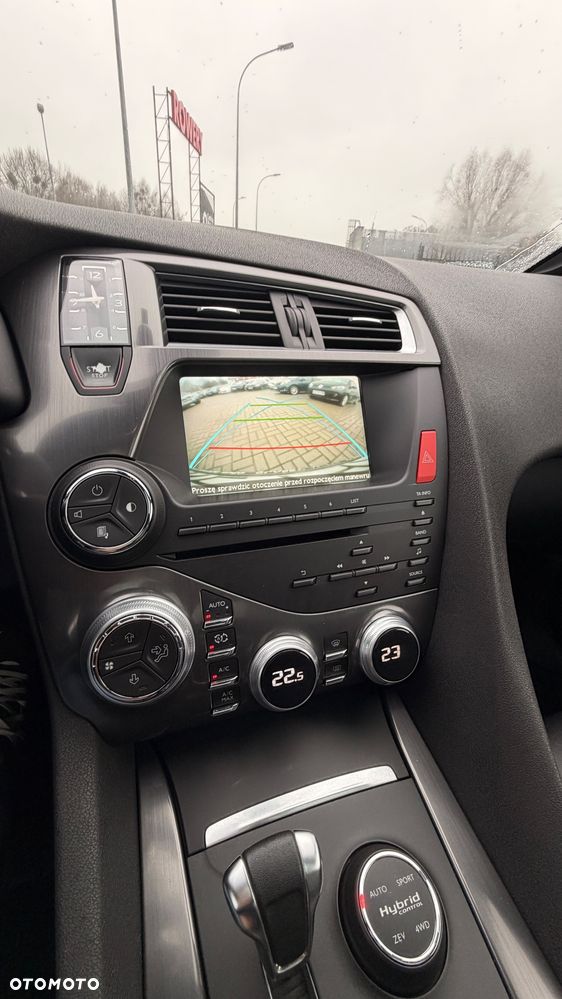 Citroën DS5 Hybrid4 EGS6 SportChic - 20