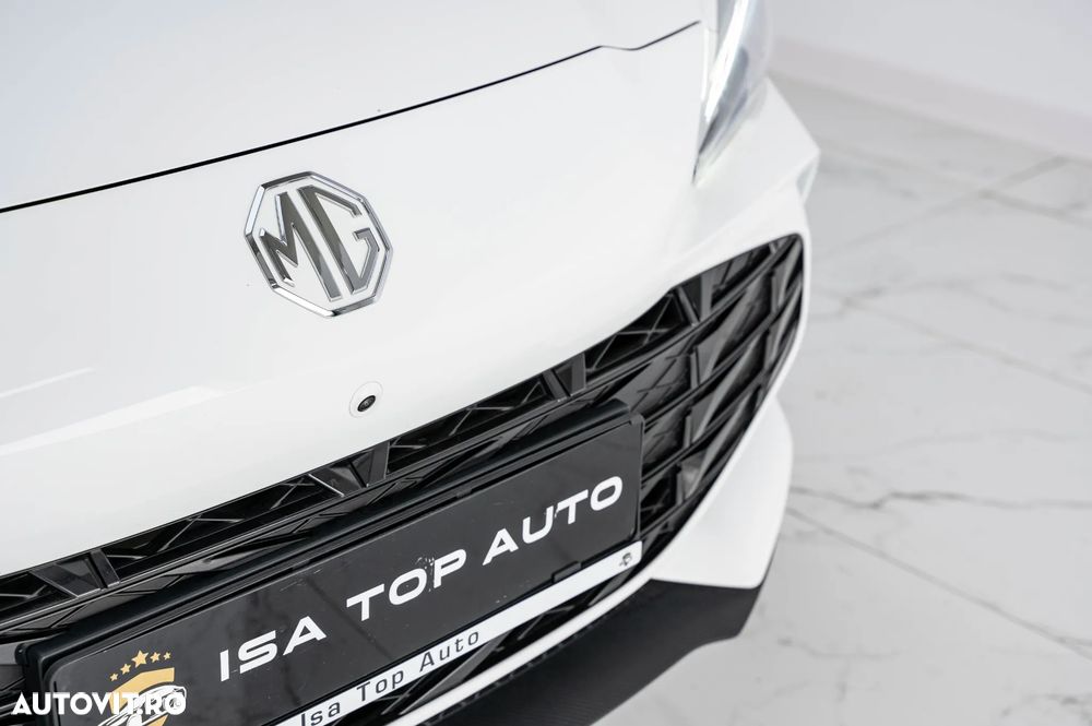 MG MG3 3 Hybrid+ Luxury - 12
