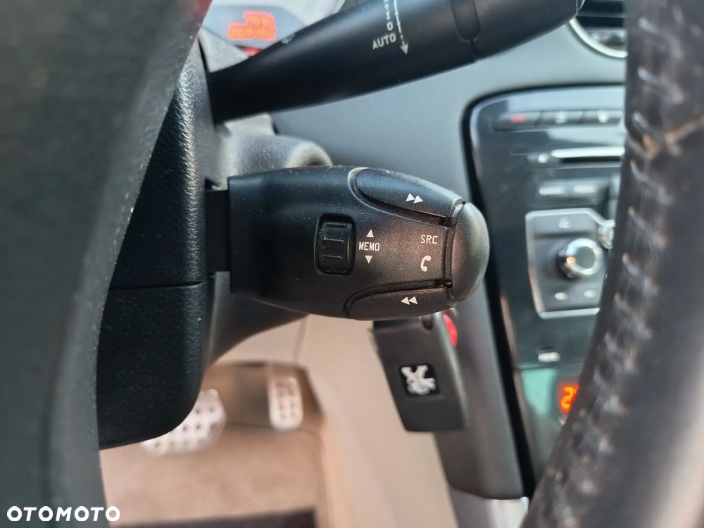 Peugeot 308 CC HDi FAP 165 Automatik Allure - 34