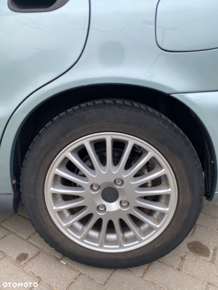 Volvo V40 1.9D - 24