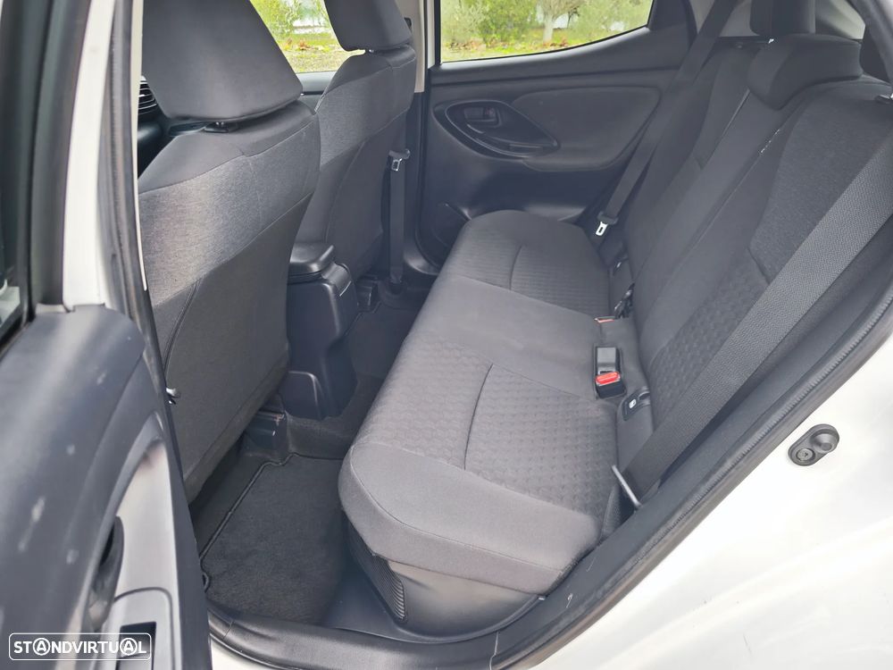 Toyota Yaris 1.5 HDF Exclusive - 6