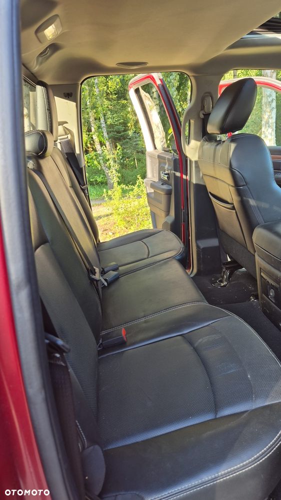 Dodge RAM 5.7 4x4 - 12