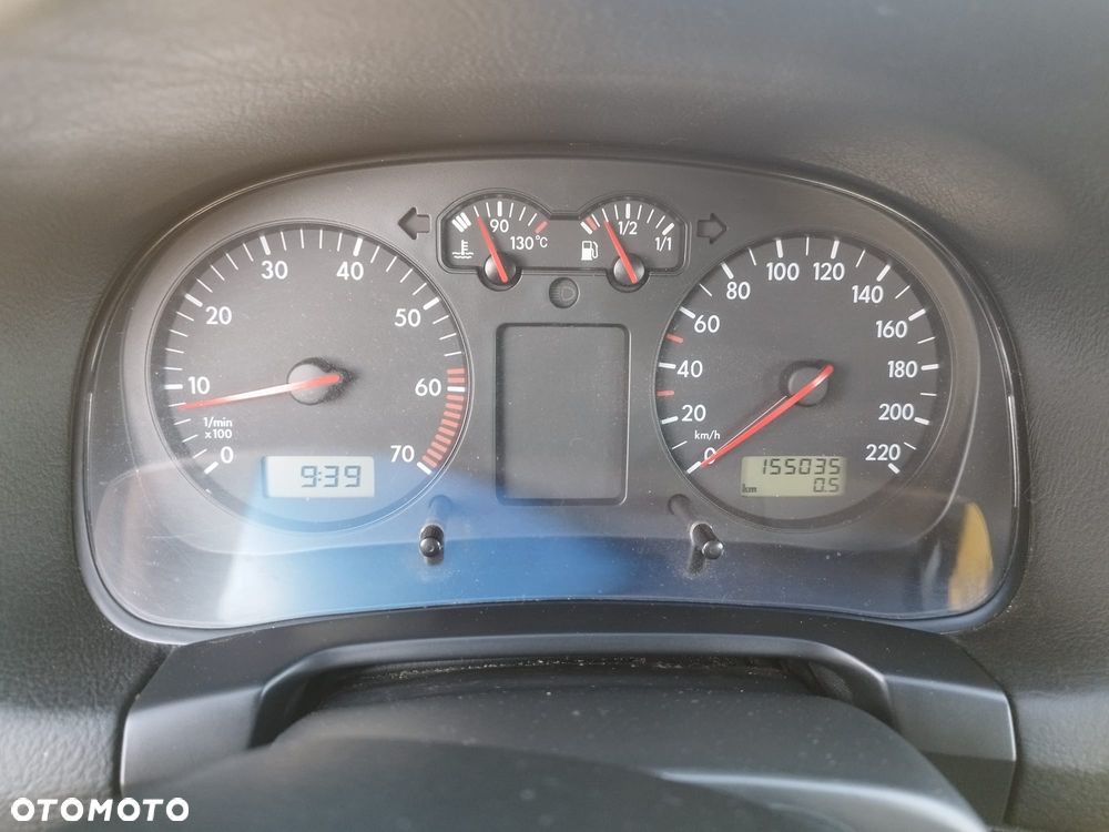 Volkswagen Golf - 10